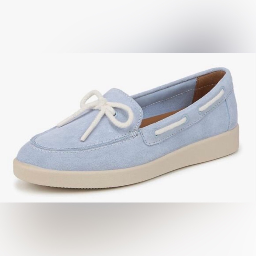 Naturalizer Keelboat Ice Blue women’s size 12 Women's Light Blue Loafers-nwt